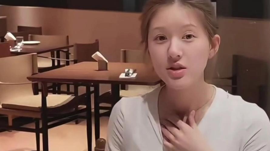 赵露思综艺言论引热议:人设真相还是包装? 赵露思综艺言论引热议:人设真相还是包装?