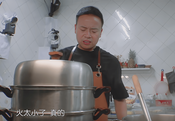 《中餐厅》口碑起伏 林大厨离去与回归的影响