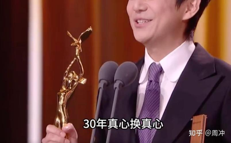 何炅百万薪资纠纷背后:金鹰奖后再启新综艺,信任能否回归? 何炅百万薪资纠纷背后:金鹰奖后再启新综艺,信任能否回归?