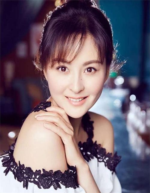 全孝盛自爆隆胸焦虑，揭秘娱乐圈辛酸经历