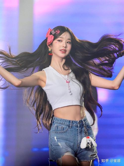 IVE女团身材火出圈,颜值天花板引热议 IVE女团身材火出圈,颜值天花板引热议