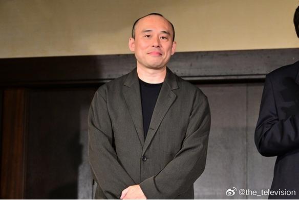 新剧照曝光！古田新太演邋遢贝多芬，神话被戳穿