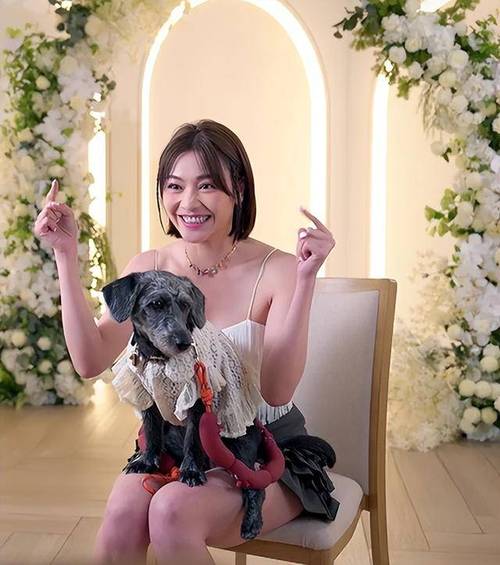 姜卓文暧昧关嘉敏女友Coco抓包，相亲节目风波