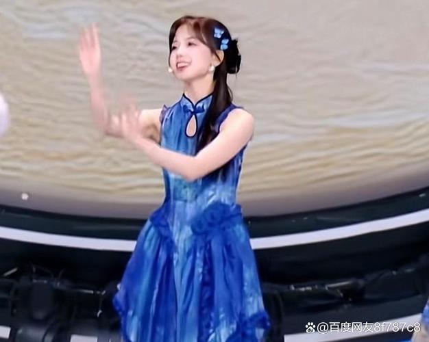 《王冰冰三部曲》首播引爆全网,穿越时空的母女情深! 《王冰冰三部曲》首播引爆全网,穿越时空的母女情深!