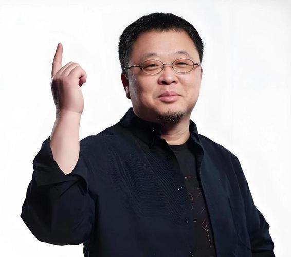 西贝老板硬刚罗永浩，口碑跌停引热议