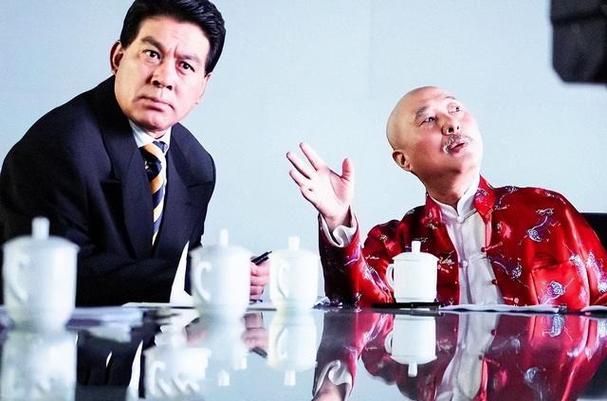 春晚经典:冯巩小品《大瓜》点燃回忆,笑声满堂 春晚经典:冯巩小品《大瓜》点燃回忆,笑声满堂