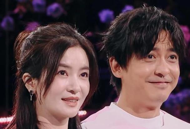 《你好星期六》李佳航李晟夫妻档搞笑温馨太甜