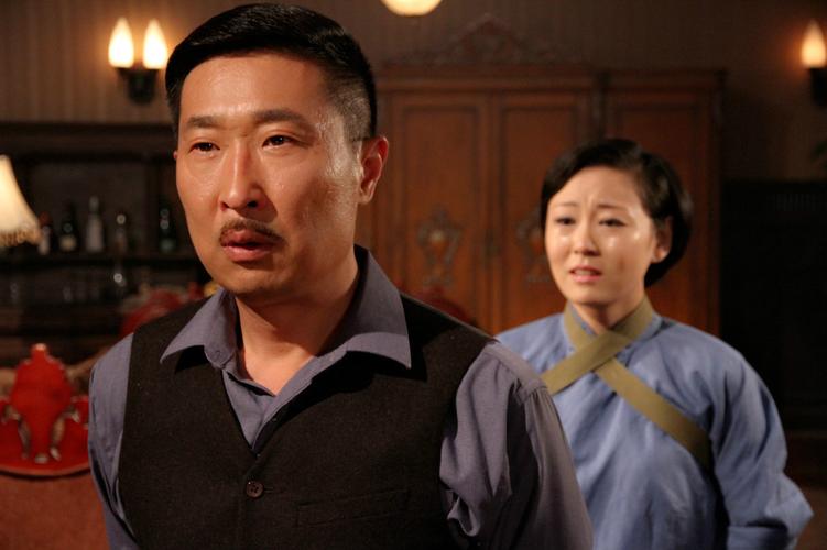 沈惜凡何苏叶爱情抉择:现实冲击下的心动挣扎 沈惜凡何苏叶爱情抉择:现实冲击下的心动挣扎