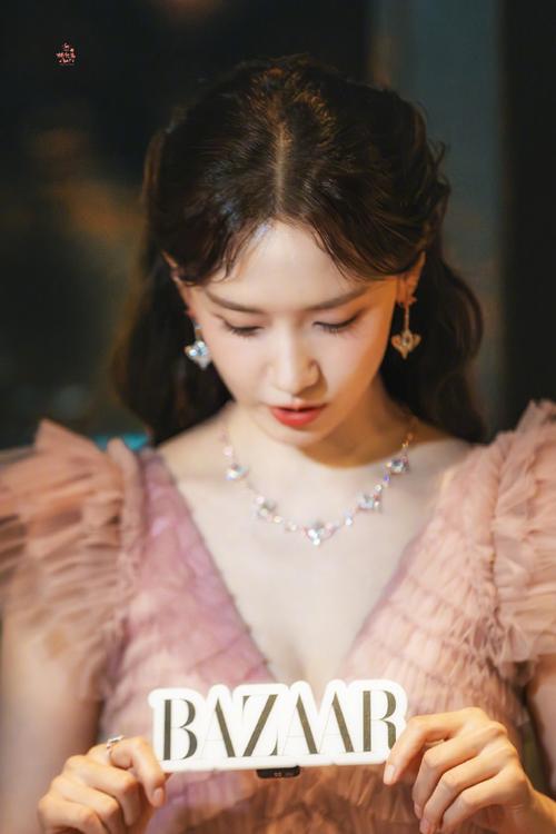 林允儿《Bon Appetit》演技颜值双在线，全球女王认证！