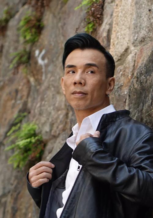 香港歌手李国祥离世,经典歌曲永恒流传 香港歌手李国祥离世,经典歌曲永恒流传