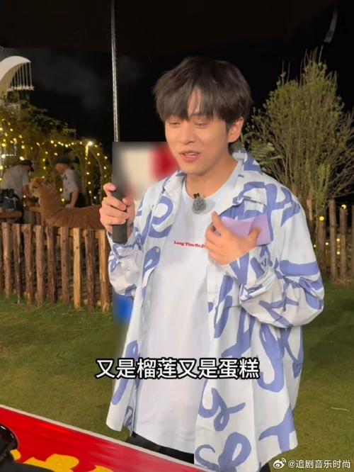 电竞新人武艺坦言综艺翻红，印象最深的综艺名场面是拿蛋糕