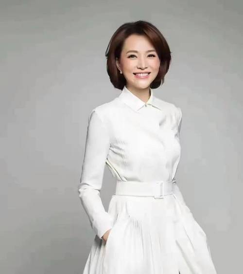 2025央视大换血:董卿回归引猜疑,年轻主持人崛起 2025央视大换血:董卿回归引猜疑,年轻主持人崛起