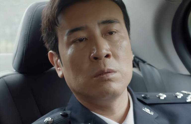 于和伟演伟人像极了，演技炸裂！