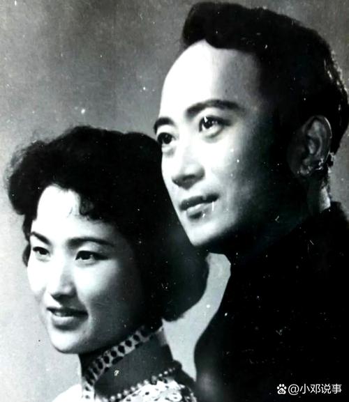 罗烽白朗 相濡以沫文坛伉俪情深