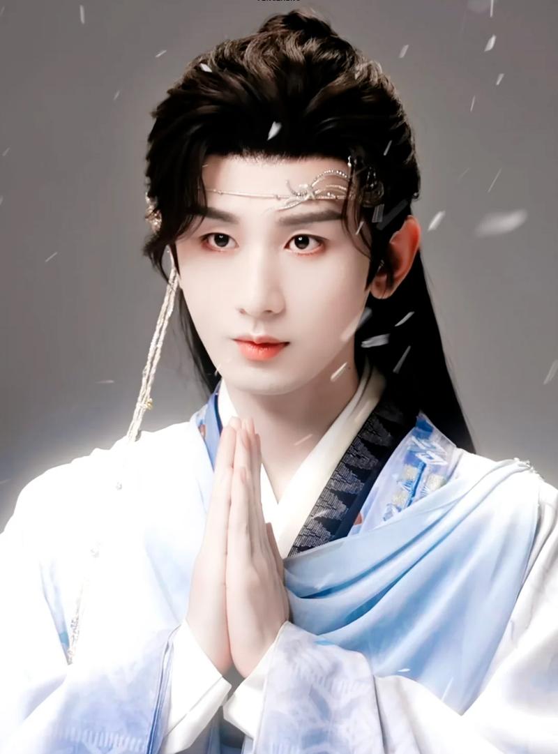 10月古装剧来袭！成毅李一桐等主演，能否大救场？