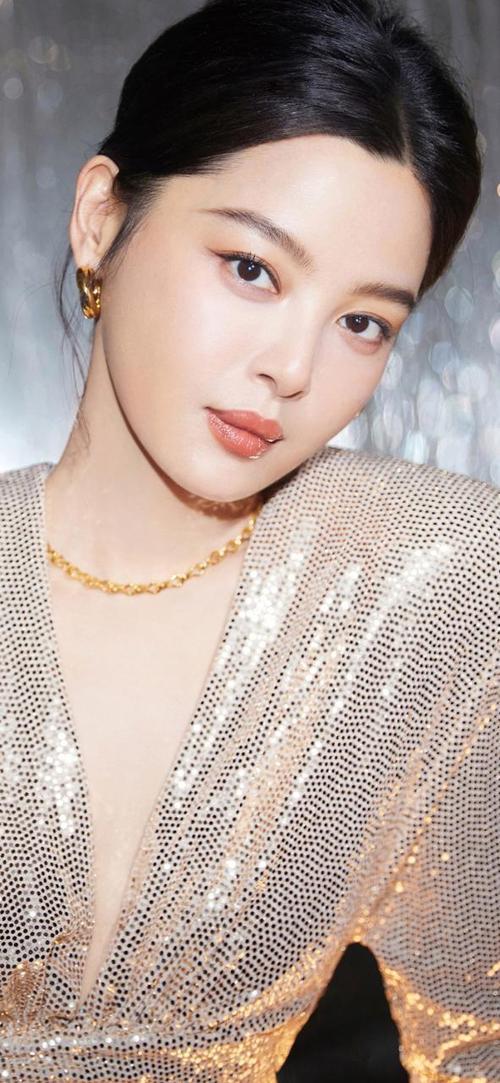 辛芷蕾威尼斯封后 中国内地影后诞生 辛芷蕾威尼斯封后 中国内地影后诞生