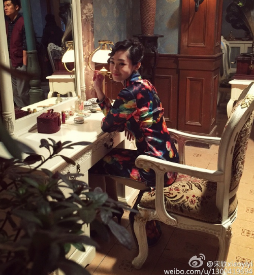 伪装者明镜:乱世中的家族守护者与爱恨抉择 伪装者明镜:乱世中的家族守护者与爱恨抉择