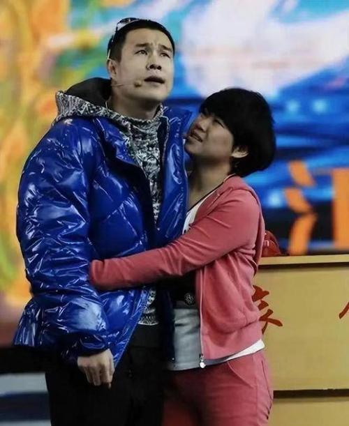 岳云鹏困境与小沈阳逆袭:喜剧界的创新之道 岳云鹏困境与小沈阳逆袭:喜剧界的创新之道
