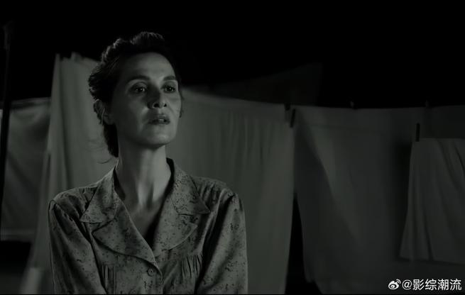 宝拉·柯特莱西佳作登顶,2023年度女性题材巨作 宝拉·柯特莱西佳作登顶,2023年度女性题材巨作
