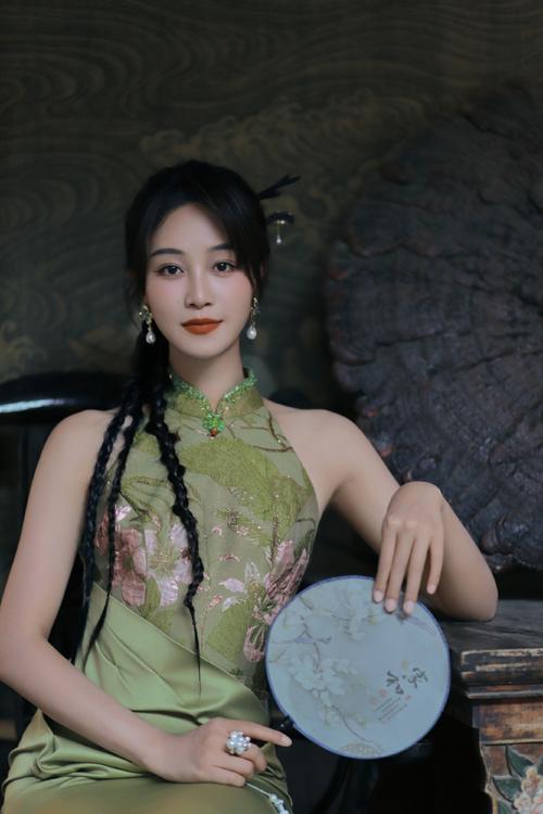 蓝盈莹演技炸裂，终于翻红！