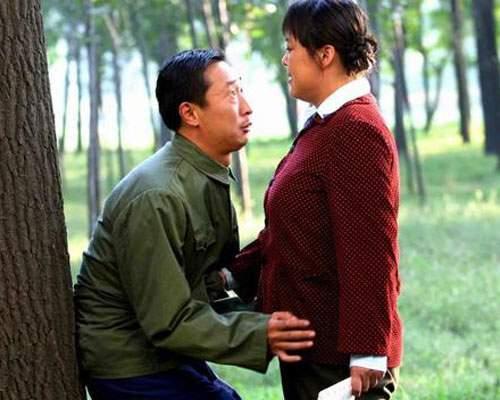 文丽与庄嫂的婚姻真相,谁才是幸福赢家? 文丽与庄嫂的婚姻真相,谁才是幸福赢家?