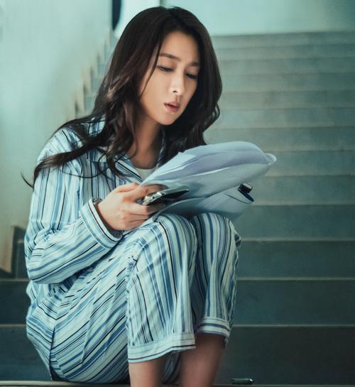 《再见爱人4》杨子演技引热议:真实与人设之谜 《再见爱人4》杨子演技引热议:真实与人设之谜