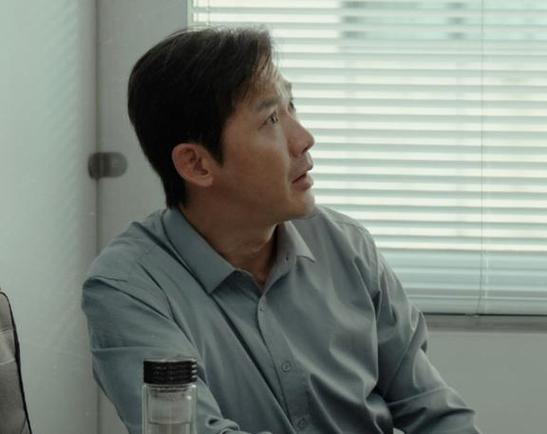 最高检《追诉》 张国立聂远演绎检察官12年追凶路 最高检《追诉》 张国立聂远演绎检察官12年追凶路
