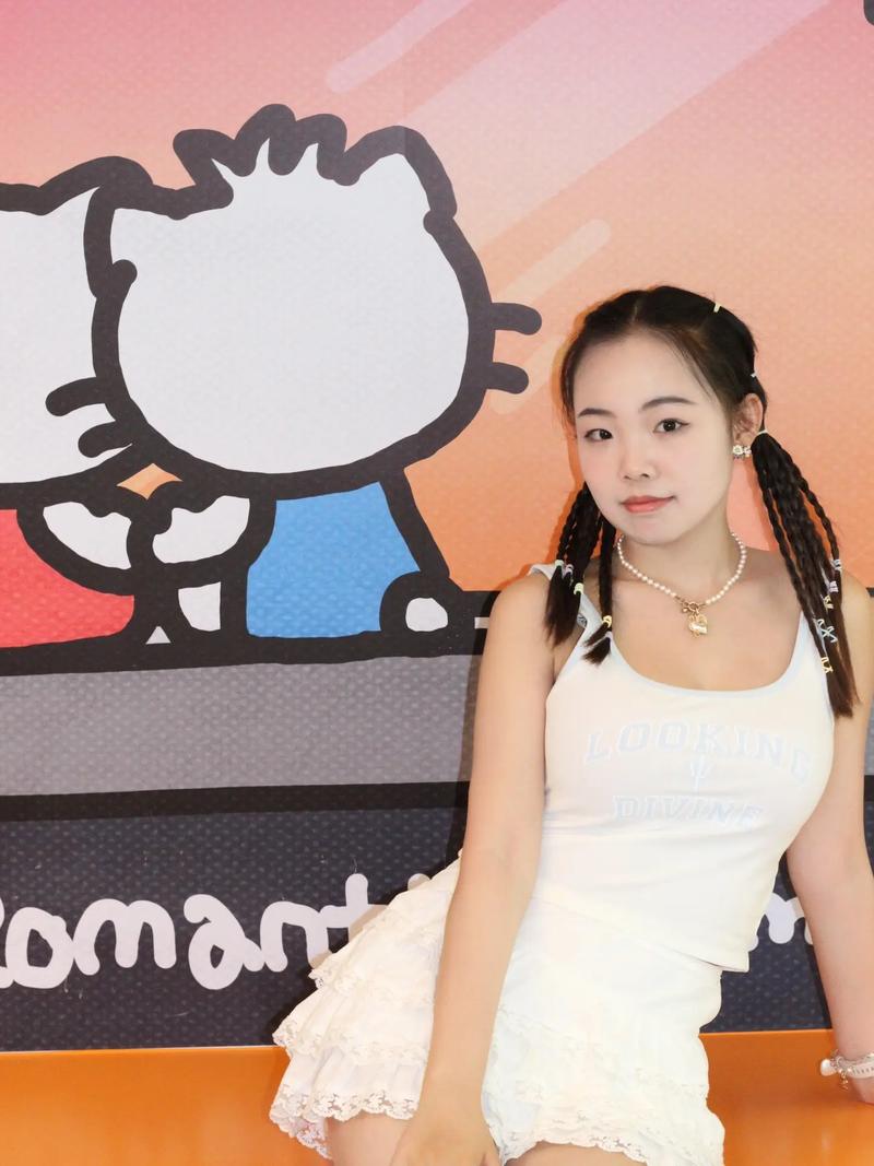 抖音《哈喽成都》撒谎主播遇美国女孩，功夫非遗齐上阵！