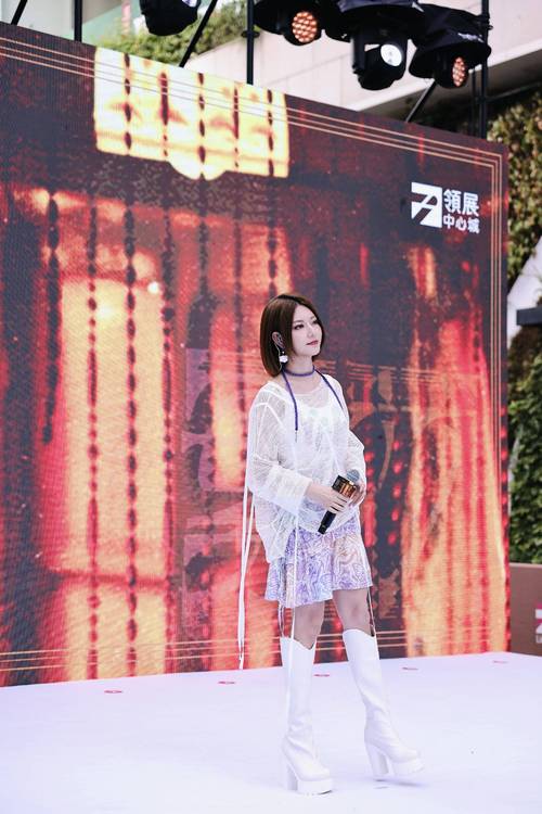 繁花之旅:奶奶艺人云南行,笑泪交织暖人心 繁花之旅:奶奶艺人云南行,笑泪交织暖人心
