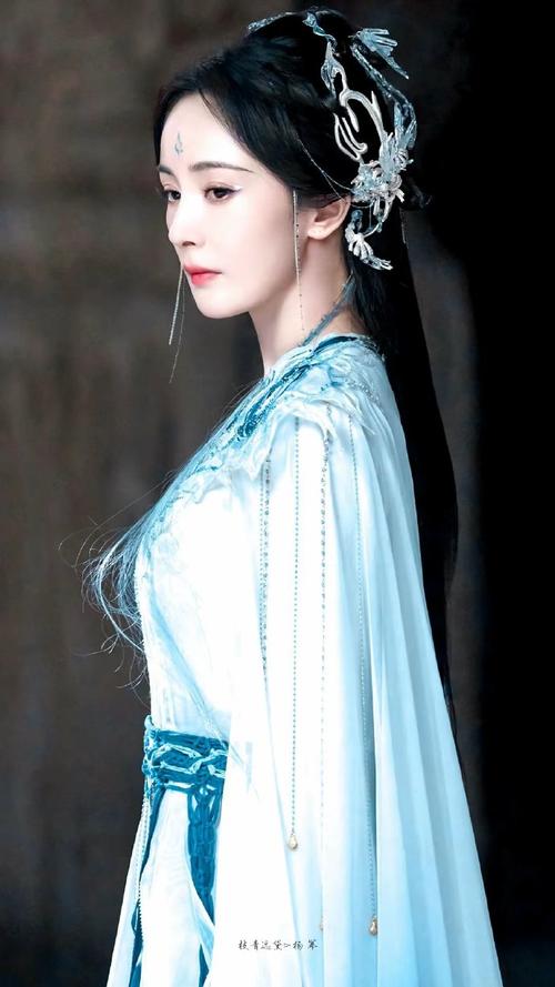 宁绣被绑妹妹替嫁，封大脚相救后感情好，杨幂演技获赞