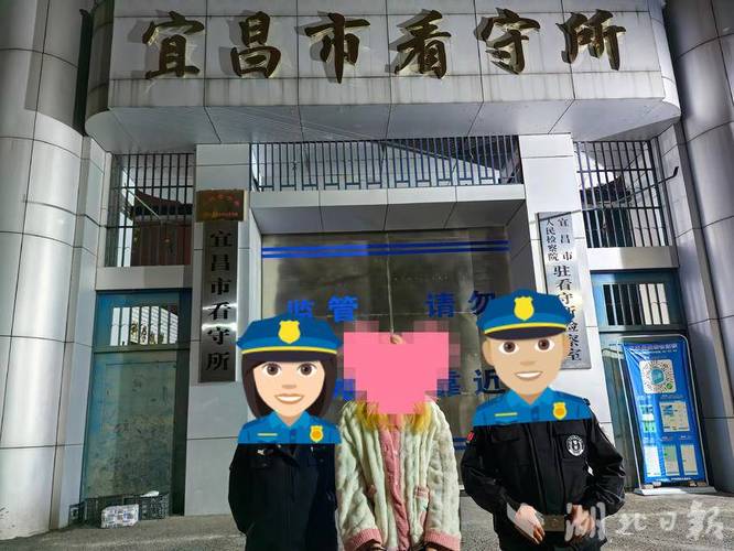 喝酒闹事动手脚,女孩反击保安撑腰 喝酒闹事动手脚,女孩反击保安撑腰
